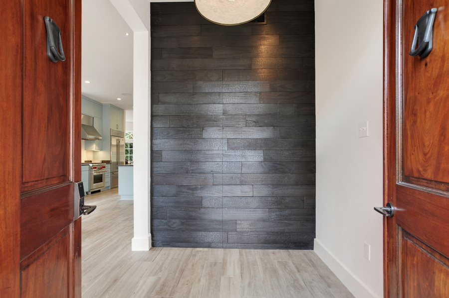 Sweeney Restoration work on 4-St Charles Ave 1